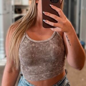 Women's Ribbed Crop Top - Brown